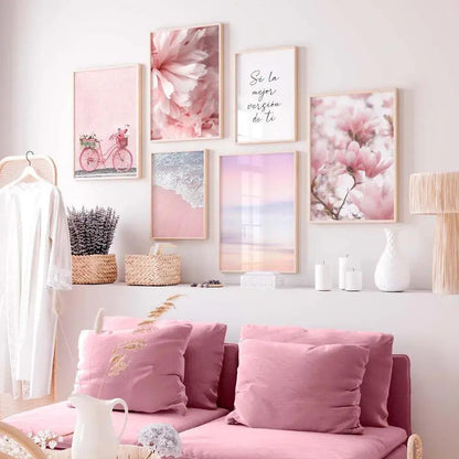 Juego de 6 láminas decorativas de fotografías con tonos rosa ideales para decorar el salón o el dormitorio.