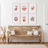 Juego de 6 láminas con ilustraciones de animales infantiles navideñas. 