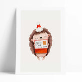 Lámina decorativa infantil en aquarelas con buho vestido con ropa de navidad